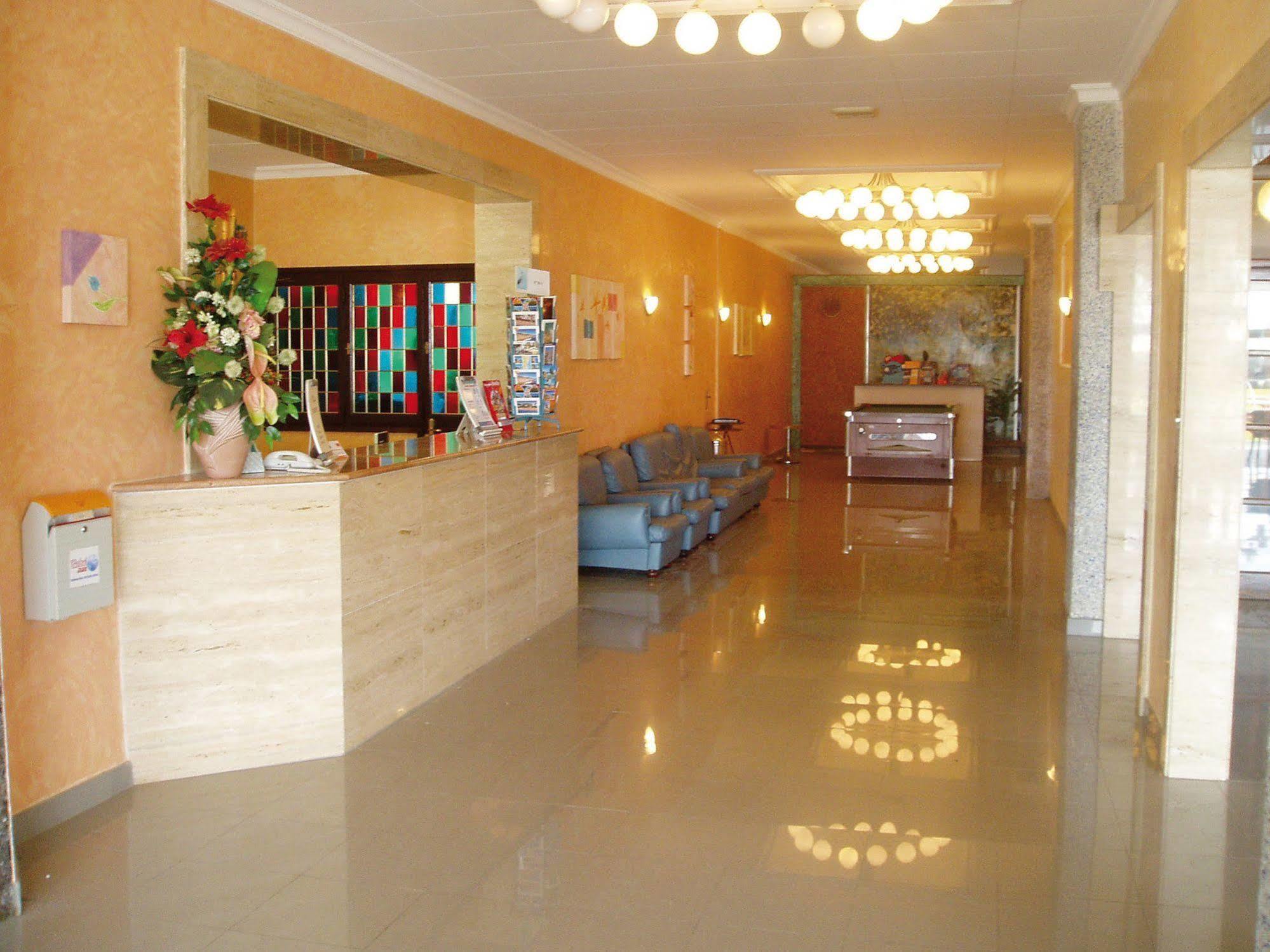 Hotel Fragata Καλέλα Εξωτερικό φωτογραφία